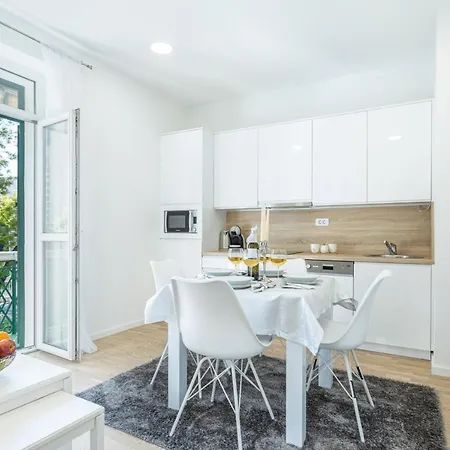 Star Music Appartement *